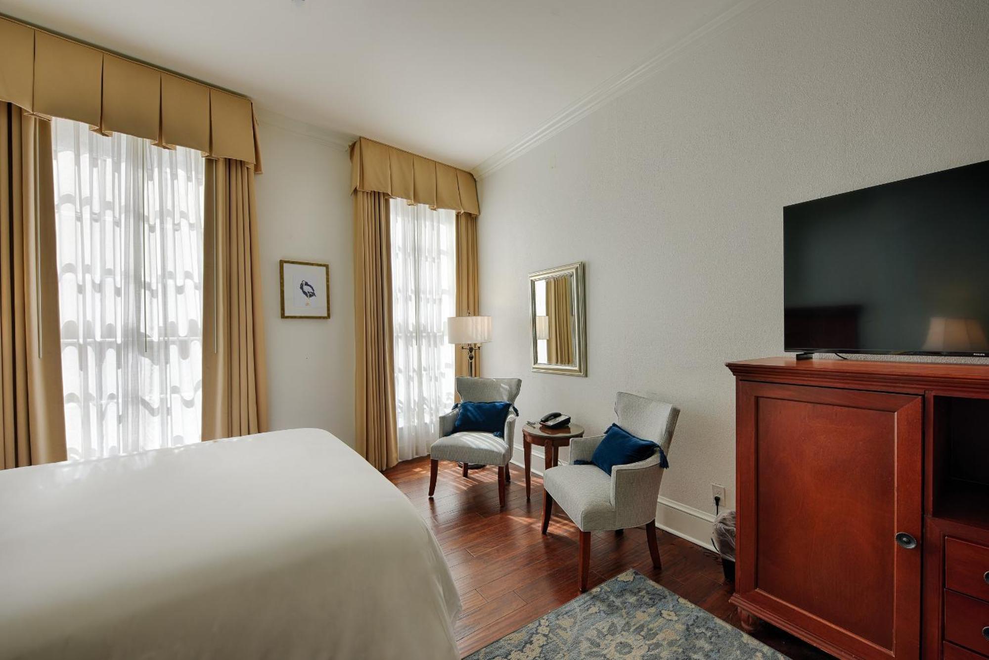 Voco St James Hotel By Ihg Ню Орлиънс Екстериор снимка
