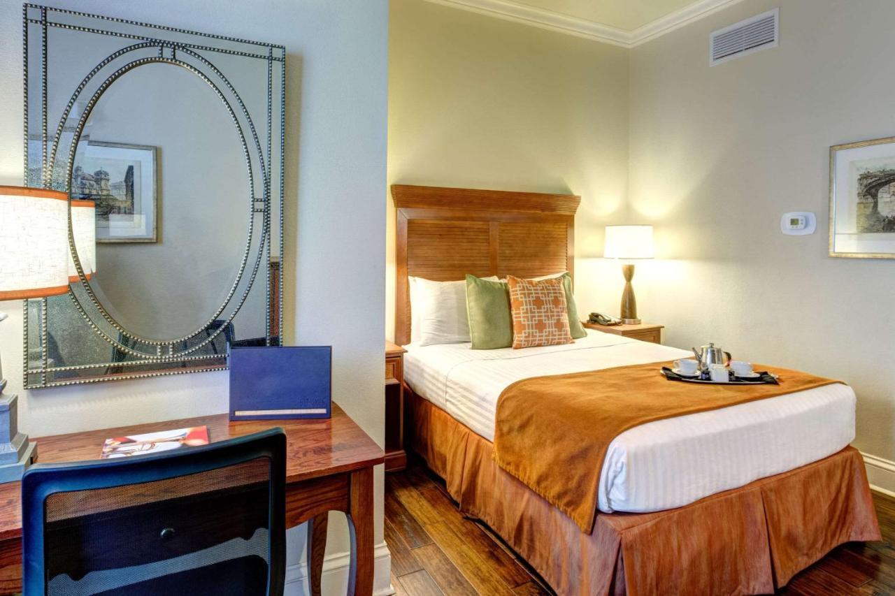 Voco St James Hotel By Ihg Ню Орлиънс Екстериор снимка